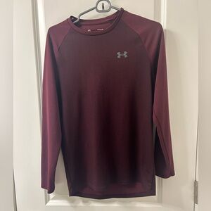 Loose Fit Maroon Under Armour Long Sleeve